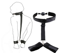 BDSM HandCuffs Gag self Bondage Restraints giocattoli sessuali per coppie Bocca aperta Gag Rovescio legato SM Slave polsini gioco per adulti7235069