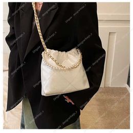 Sac de plage Sacs en vente Épaule Hommes Femmes Fourre-tout Luxurys Sacs à main Mini Peal Purse Designer avec Coin Est Fashinable Huit couleurs disponibles Main