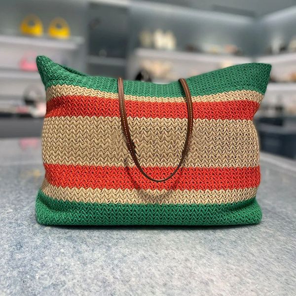 Bolsa de playa Diseñador de contraste de contraste de rayas crayes de franja de hombros tejidos de verano Mujeres playa gran capacidad bolsos de moda bolsos de vacaciones múltiples color bolsas de lujo