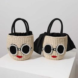 Bolso de playa Gafas labios rojos paja tejida mano moda ratán mano linda caricatura japonesa cubo femenino 221226