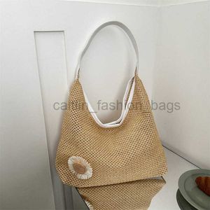 Sacs de plage en été Sac de loisirs de grande capacité Sac de fourre-tout tissé de vacances pour la plage de la plage 2023 Nouveau petit sac à aisselles simples caitlin_fashion_bags