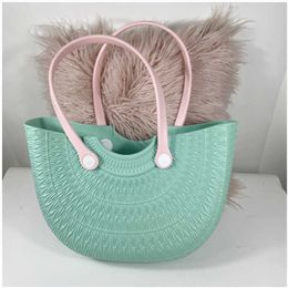 Sacs de plage sacs de manche de conception de conception de sacs à main pour femmes du concepteur épaule 2021 0228