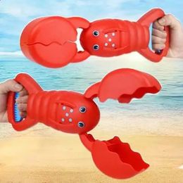 Clip de plage jouet homard clip childrens sable outil blague Grabber Game drôle enfants jouant à la griffe outil neige nouveauté jouet lobste été240327