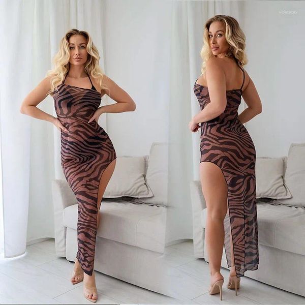 Vestido de playa Women Summer 2024 Salida de crochet Fit Sexy Tiger Tiger Halter Spandex Bather para la cubierta de traje de baño Bikini Pareos gratis