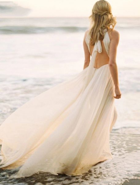 Plage dos ouvert Boho robe de mariée balayage train A-ligne sans manches licou en mousseline de soie mariée robes de soirée été Vestidos De Novia personnalisé 2023