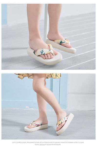 Sandalias de playa Plataforma de cuña floral Tangas Zapatillas Chanclas Zapatos de verano para mujeres niñas