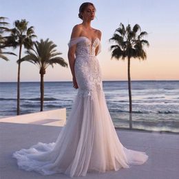 Vestidos De Novia De sirena con forma De corazón para playa, apliques De encaje y hombros descubiertos, cola De barrido, 2023