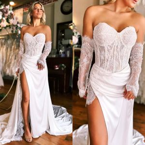 Vestido de novia de playa para la novia Vestidos de novia de encaje satinado con escote en forma de corazón sexy para el matrimonio para Nigeria Vestidos de diseñadores de ilusión NW062