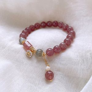 Bracelet perle mignon rose fraise couleur décor de la main perle fleur pendante chaîne de main 1 pièce
