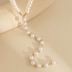 Bijoux de perles Collier de perles de chaîne ronde Imitation simple gland long et collier de niche Ed