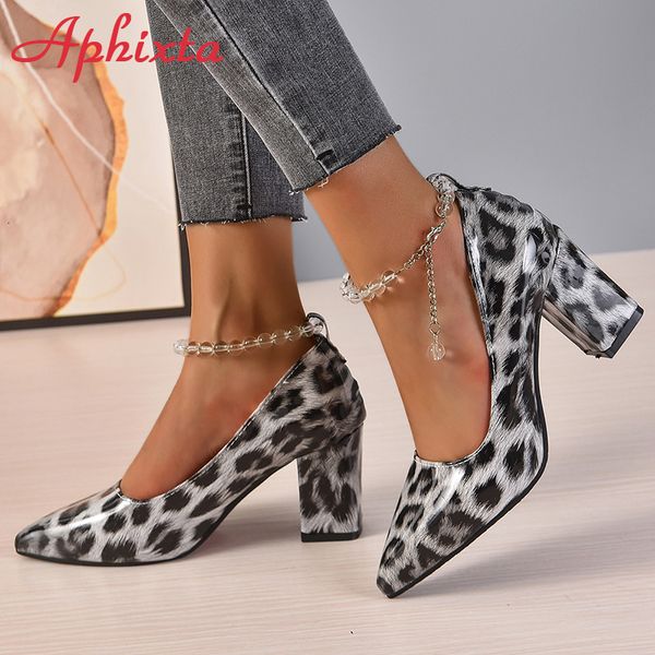 Bead Leopard Aphiza de vestido transparente Cadena sexy de 7 cm de espesor Bomba de tacón con correa para mujeres Strap zapatos de esquina con cuentas 2 95 ed