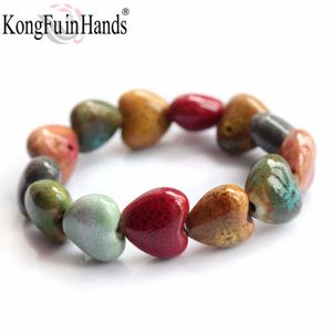 Beaded Hot Selling Handgemaakte hartvormige Retro Bead Dames Bracelet Boheemse keramische stenen charme Fashionable kerstcadeau