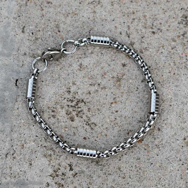 Bracelet en acier en acier inoxydable de 5 mm bracelet de chaîne de rolo carré Bracelet Femmes pour hommes Gift Quality Wholesale 17/19 / 21cm 240423