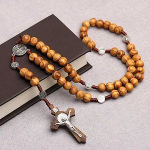 Colliers de perles Collier de rose en bois catholique adapté aux femmes chrétiennes inri croix pendante à la chaîne longue chaîne bijoux de prière religieuse D240514