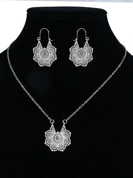 Colliers de perles Style ethnique motif métallique pendentif boucles d'oreilles collier ensemble femmes bijoux cadeau 231124