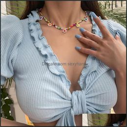 Colliers de perles pendentifs bijoux européen marguerite fleur mixte bohème simple tissé couleur clavicule chaîne femmes vacances été fête Dres