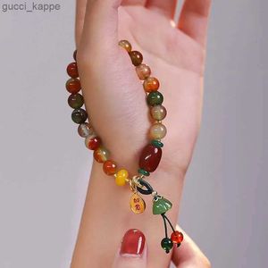 Bracelet perlé de style chinois de style chinois pour les femmes Bracelet à la main de pierre naturelle vintage