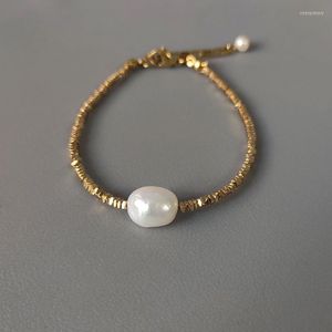 Brins de perles exquis à la mode couleur or perles de couleur argent Bracelet de perles d'eau douce naturelles accessoires de bras de charme réglable Couple Gif
