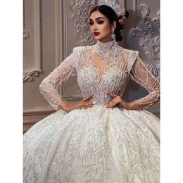 Per perle paillette mariée blanche mode haut collier appliques appliques chapelle Train Ball Robes plus robe de mariée de taille