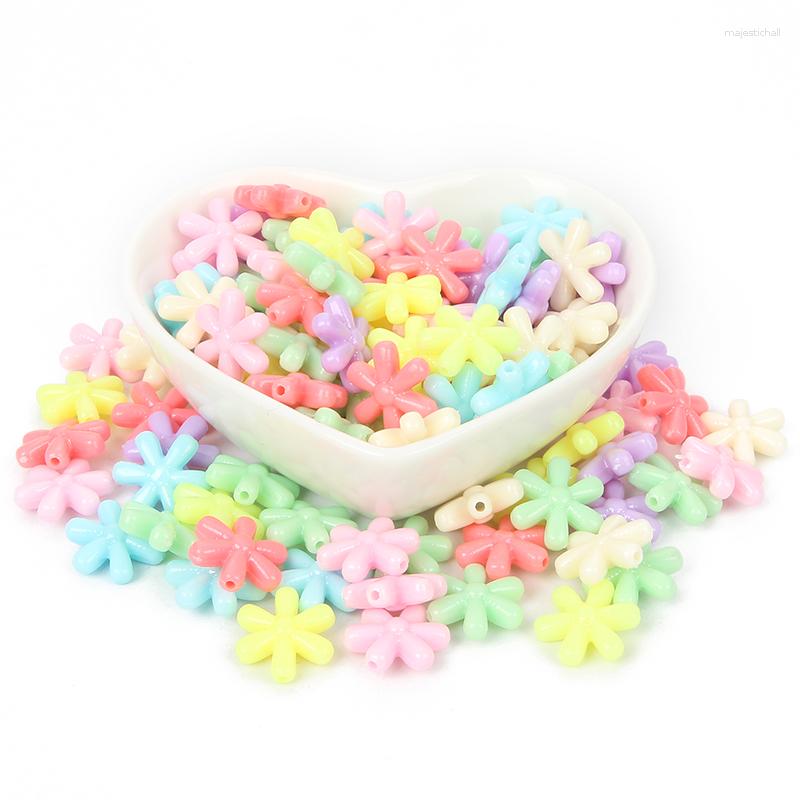 Perles 100 pcs/lot Mixte Coloré Flocon De Neige Acrylique Charme Perle D'espacement Lâche Pour La Fabrication De Bijoux DIY Couture Bracelet Accessoires