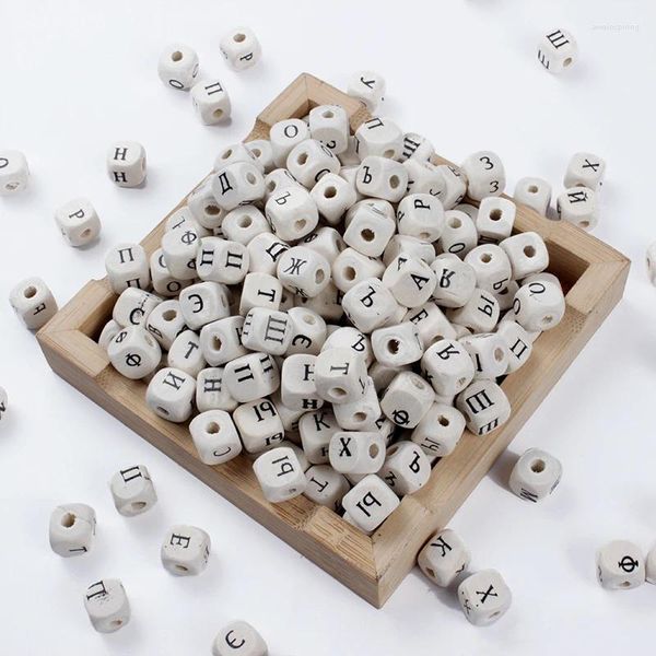 Perles carrées en bois de l'alphabet russe, 10mm, 50 à 200 pièces/lot, lettres d'espacement amples pour la fabrication de bijoux, accessoires artisanaux