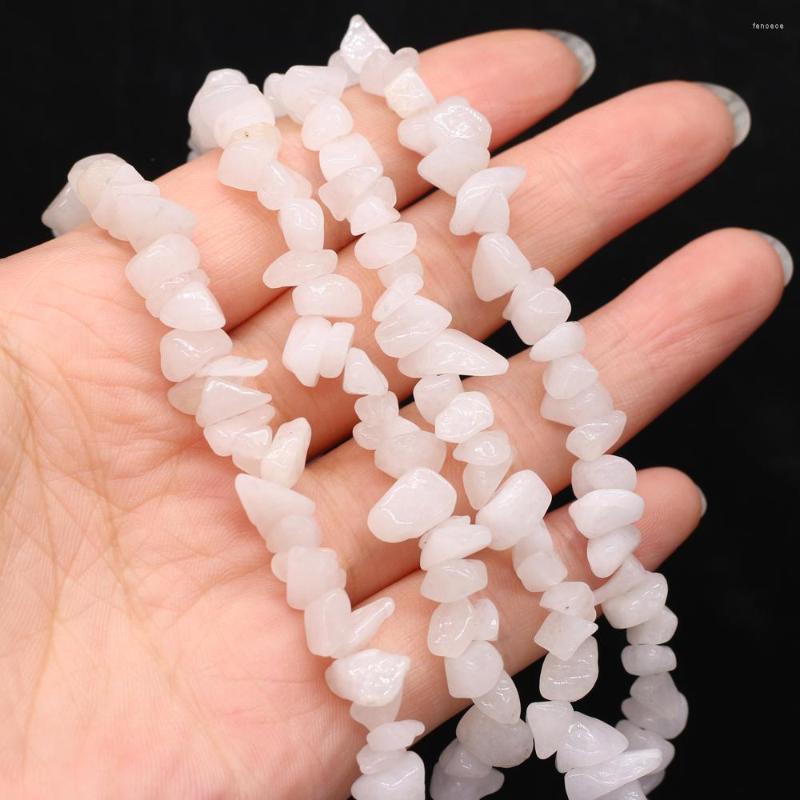 Koraliki naturalny półprzezroczysty kamień 5-8 mm Znakomity biały jadeiczny żwirowy koralik do biżuterii produkujący bransoletę DIY Naszyjnik