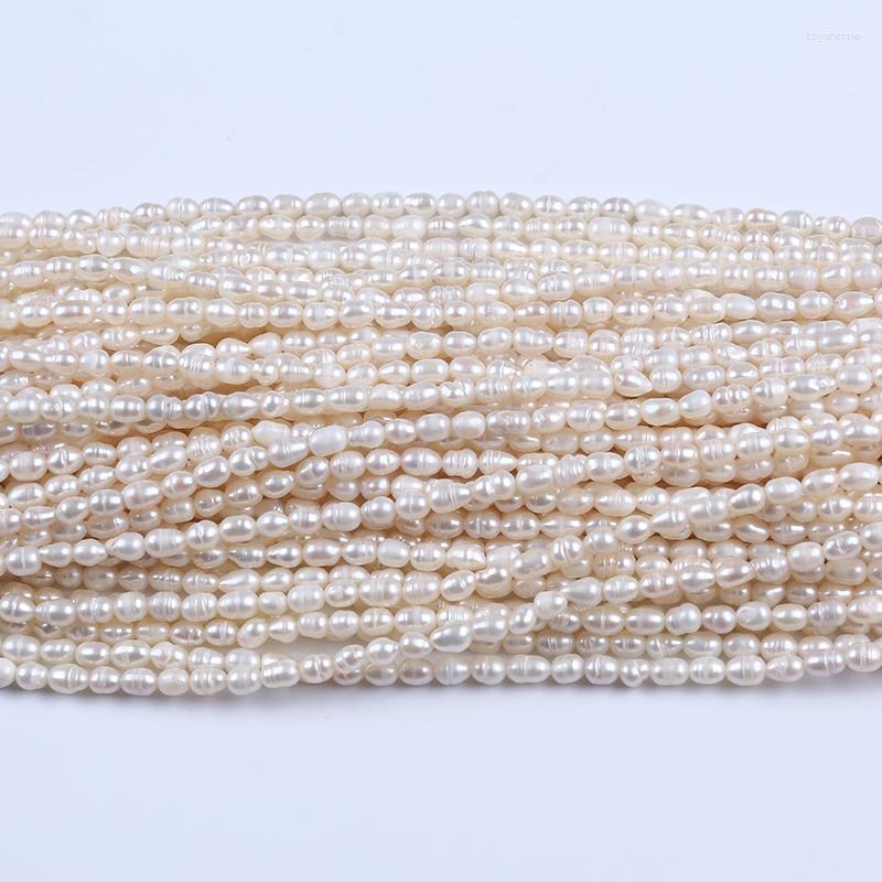 Pärlor grossist 4-4,5 mm naturligt sötvatten vitt risform halsband pärla