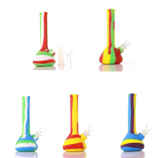 Cachimbas Diseño de vaso de 7 pulgadas Tubería de agua de silicona Mini bong irrompible Dab Rig con vástago descendente