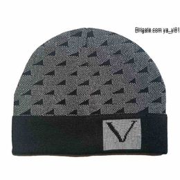 HEETHAT Designer Luxury Trined Hat Mens and Womens Fashion Design Fall Fall Winter Wool Lettres Chaude pour les deux sexes