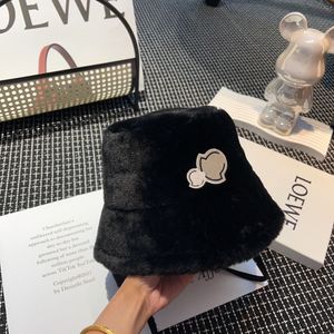 Bonnet de créateur de luxe couleur camélia, chapeau de styliste en laine d'automne et d'hiver, chapeau de Couple de rue à la mode