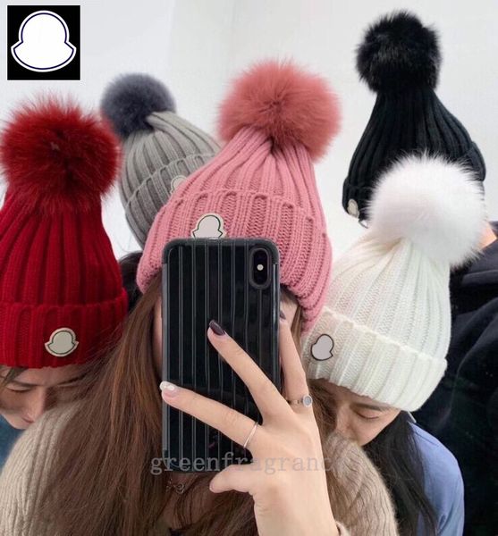 Gorro Diseñador de moda Gorro de punto de invierno Hombres Casquette Mujer Gorro Gorro de lana con pelo de zorro Calidad superior Cálido Pompón de piel sintética Gorros Gorros 18 colores Regalo 117731