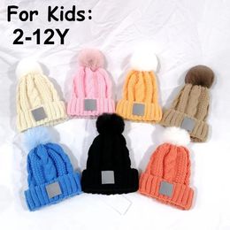 Gorro para niños de 2 a 12 años Gorros de invierno Gorro de diseñador Cubo Gorro de Papá Noel Gorro de punto con pompón Gorros para niños Gorros de calavera Letras Gorro ajustado 7 colores