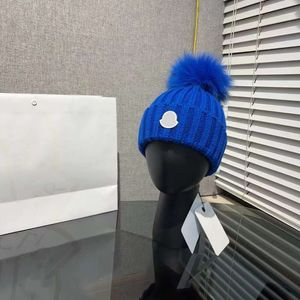 Muts/schedel Volwassen gebreide muts Caps Beanie met Letter cap Pom designer muts heren monclair hoed zware gebreide muts voor dames geribde gebreide muts met een namaakbont po