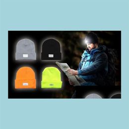 Bonnet Skull Caps 5 LED Bonnets Headlamp Winter Hands Unisexe Lighted Cam Hat Power Stocking Cap 10pcs / Lot Drop Livraison 2022 Fashi174b