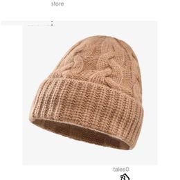 Bonnet / Skull Caps Bonnet / Skl Caps Birdtree % laine de mouton Nouveau automne hiver chapeau tricoté chaud polyvalent hommes et femmes simplicité 2023 A3 Dhn7N