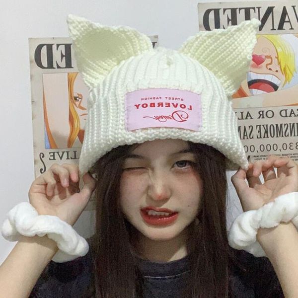 Bonnet Skull Caps Bunny Bonnets Pig Ear Knit Hats Double couche Chaud Chat Laine Chapeau Mignon Capuchon Cap Niche Design Hip hop Rabbit Beanies 230831