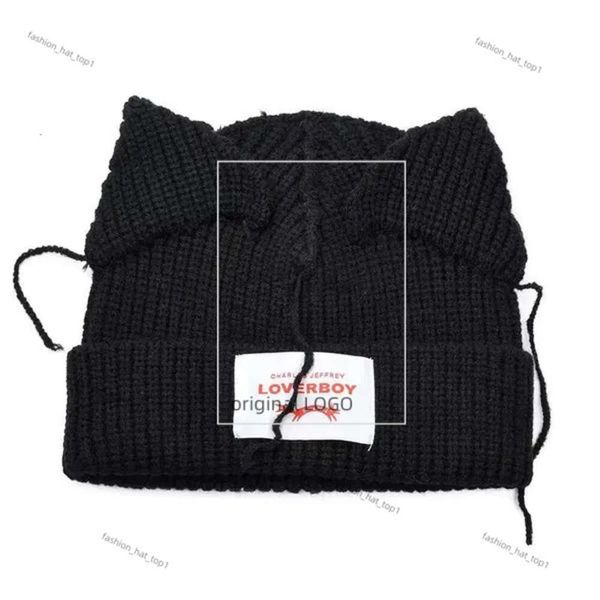 Bonnet / bouchons de crâne pour chat tricot double couche amant chaud garçon cochon oreille lainen mignon capot capuchon niche de personnalité hiver chapeau 7863