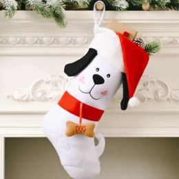 Muts/schedelkappen Kerstversiering Kerstsok Geborduurde hond met kerstmuts Patroon Kerstboom Hangende hanger Ornament