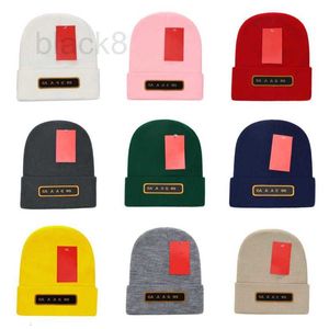 Beanie/Skull Caps Designer 2023 Herfst/winter Nieuwe mode gebreide hoed Outdoor Casual Cow Hat Warm Cold Hat Tn14