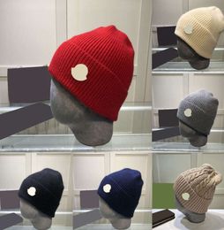 Bonnet / Skull Caps Bonnet de créateur chapeau d'hiver MONCLR casquette pour hommes chapeau chaud à la mode italien 15 couleurs classique mode pour hommes chapeaux de casquette en laine extensible