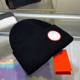 Bonnet/Crâne Casquettes Chapeaux de créateurs Hommes et Femmes Bonnet Automne / Hiver Chapeaux En Tricot Thermique Lettre Jacquard Unisexe Chapeau De Crâne Chaud Bonnet 2024 De Haute Qualité