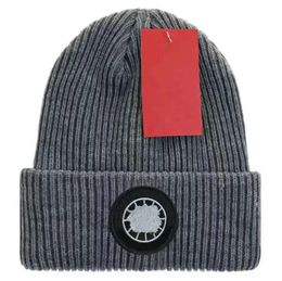 Beanie / Skull Caps Sombreros de punto de diseñador ins Popular Canadá Sombrero de invierno Carta clásica Estampado de ganso Punto de alta calidad A22