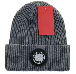 Bonnet / Skull Caps Designer chapeaux tricotés ins populaire Canada chapeau d'hiver classique lettre oie imprimé tricot de haute qualité F31