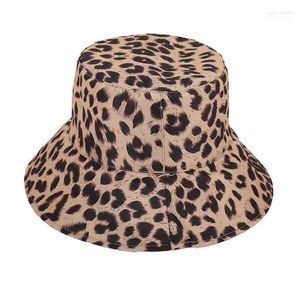 Beanie/Skull Caps Fisherman Hat Spring unisex Leisure Travel Outdoor Sunshade Leopard Print dubbelzijds Dual Purpose Basin HAT1 EGER22