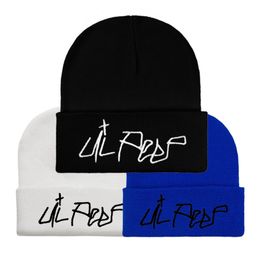 Muts / Skull Caps Love Lil Peep Borduurmuts Hip Hop Gebreide Hoeden, Grappige Trendy Muts Winter Skiën Slouchy Warme Muts 19 Kleuren Groothandel