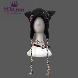 Beanie/Skull Caps Mikumn Japanese Harajuku Kawaii Zwart Witte Skull Cat Ears Hoeden voor vrouwen Girl Winter Warm lamswool schattige beanie caps 230211