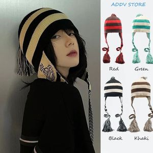 Bonnet Crâne Caps Parent Enfant Tricoté Laine Chapeau Rayé Gland Protection Oreille Tresse Enfants s Lei Feng Femmes Hiver Brimless Beanie 231216