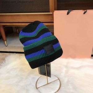 Beanie/Skull Caps Gestreepte blauw zwart gebreide beanie hoed patch schedel doppen ski ski warme winter pet vrouwen mannen z230818