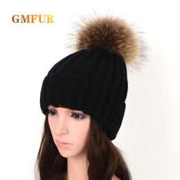 Beanie/Skull Caps Winter Nieuwe vrouwen POM Beanies Warm Lovely Child Breinting Hats Real Raccoon Fur Pompom Casual Caps T221020