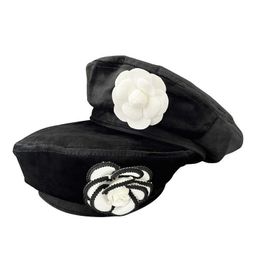 Beanie/Skull Caps Dames Wintermerk Hoeden 2021 Solide vrouwelijke bloem Elegante suede schilder Beret Franse kunstenaar Warm Bonnet Casual Cap Verstelbare T221020